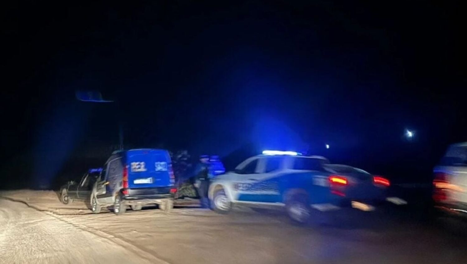 Hallaron un hombre muerto dentro de su auto e investigan las causas