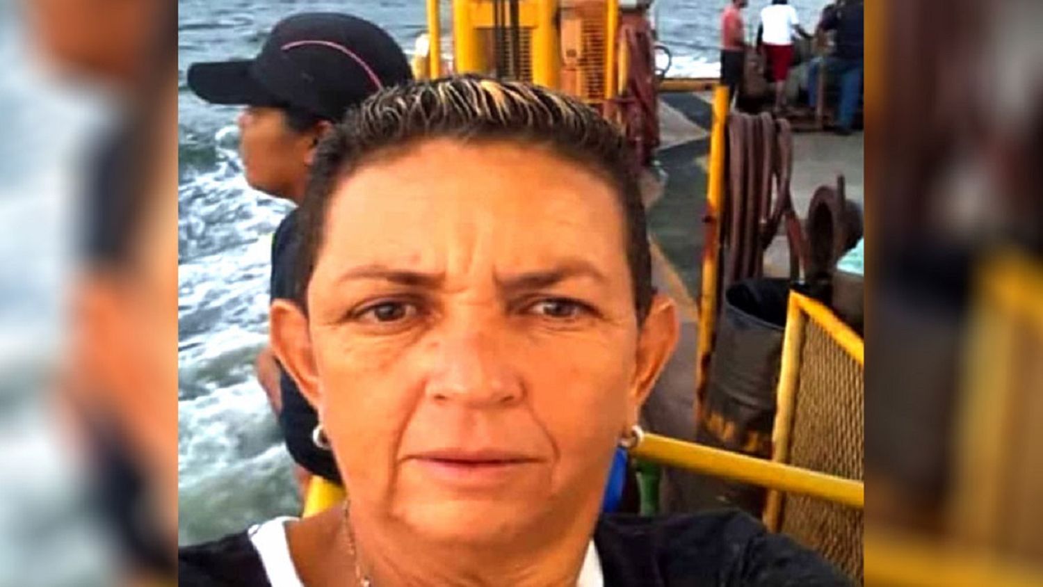 Localizan el sexto cuerpo tras hundimiento de la barcaza en el Lago de Maracaibo
