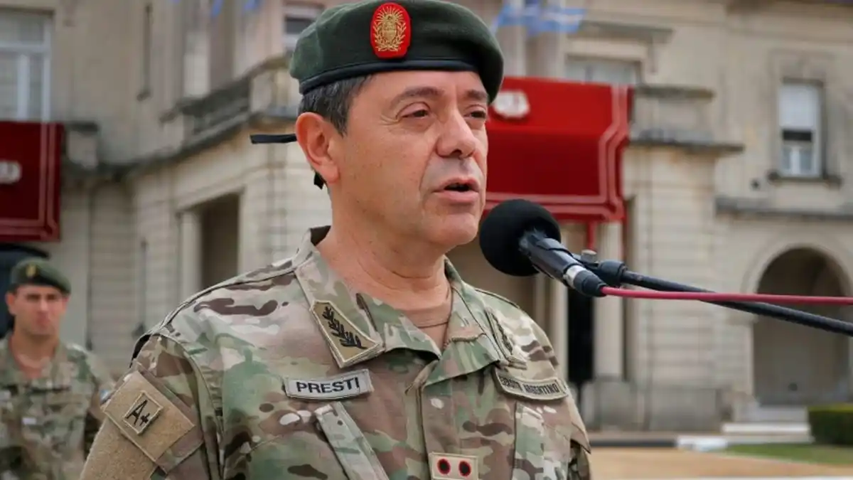 ¿Quién es Carlos Presti, el primer militar que estará a cargo de Defensa desde el regreso a la democracia?