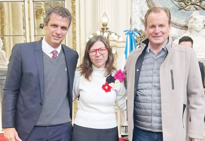 Bordet participó de la asunción de  Batakis y se reunió con Manzur
