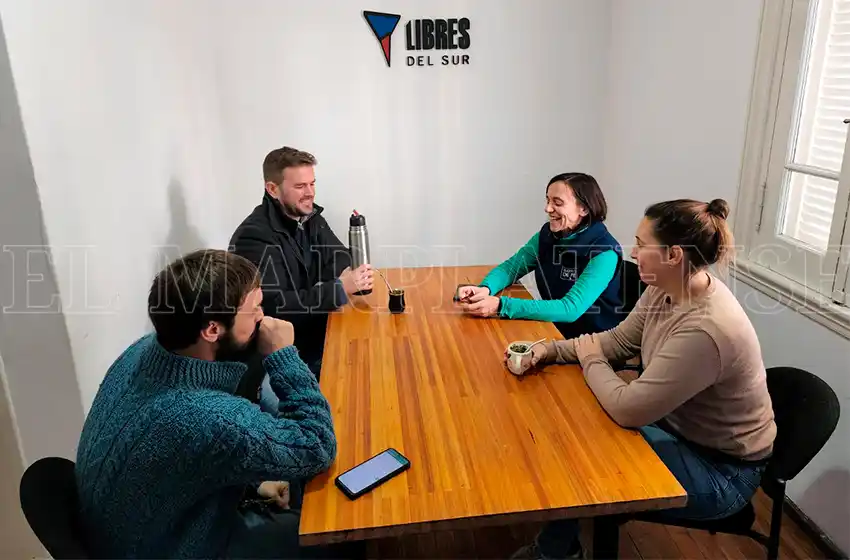 El INDEC "contempla como ocupados a quienes tienen un plan social, si esto se quita la desocupación sería de dos dígitos”