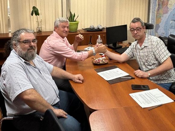 Osprera pagó 99 millones de su deuda y el gobierno los destinará a consultorios externos del Hospital