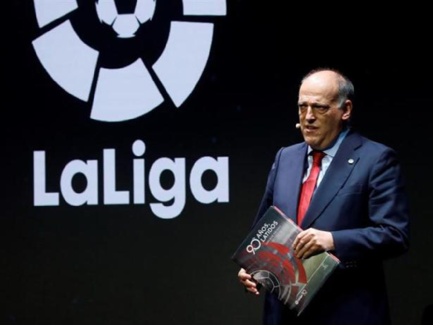 Tebas: “Vamos a terminar las competencias”