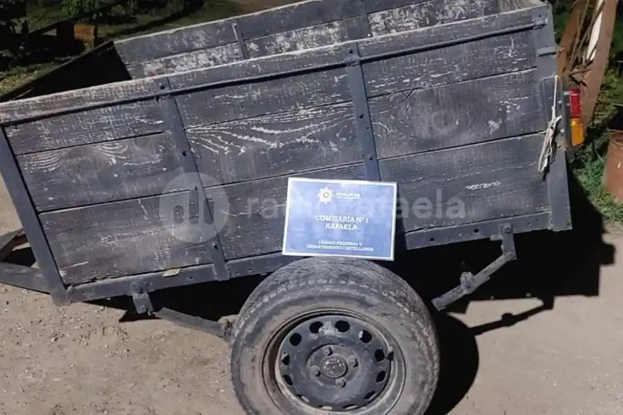 Le robaron un carro, lo publicó en redes sociales y logró recuperarlo