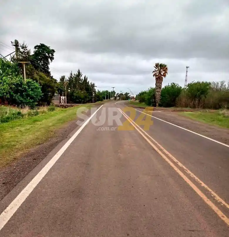 Enrico pide que se aceleren los trabajos de bacheo en la ruta que conecta Cafferata con Chañar Ladeado
