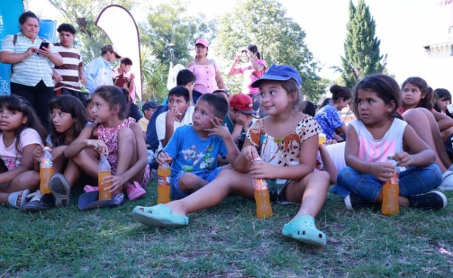 Niñas y niños de Moreno disfrutaron de una jornada de recreación en la República de los Niños.