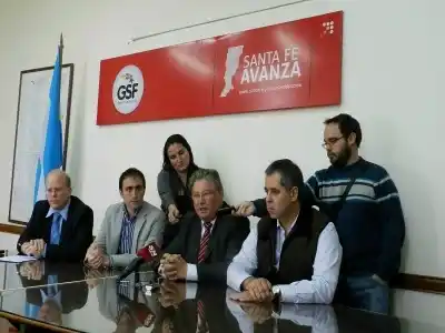 Preocupa caída del maíz a ministros de Santa Fe, Córdoba y Buenos Aires