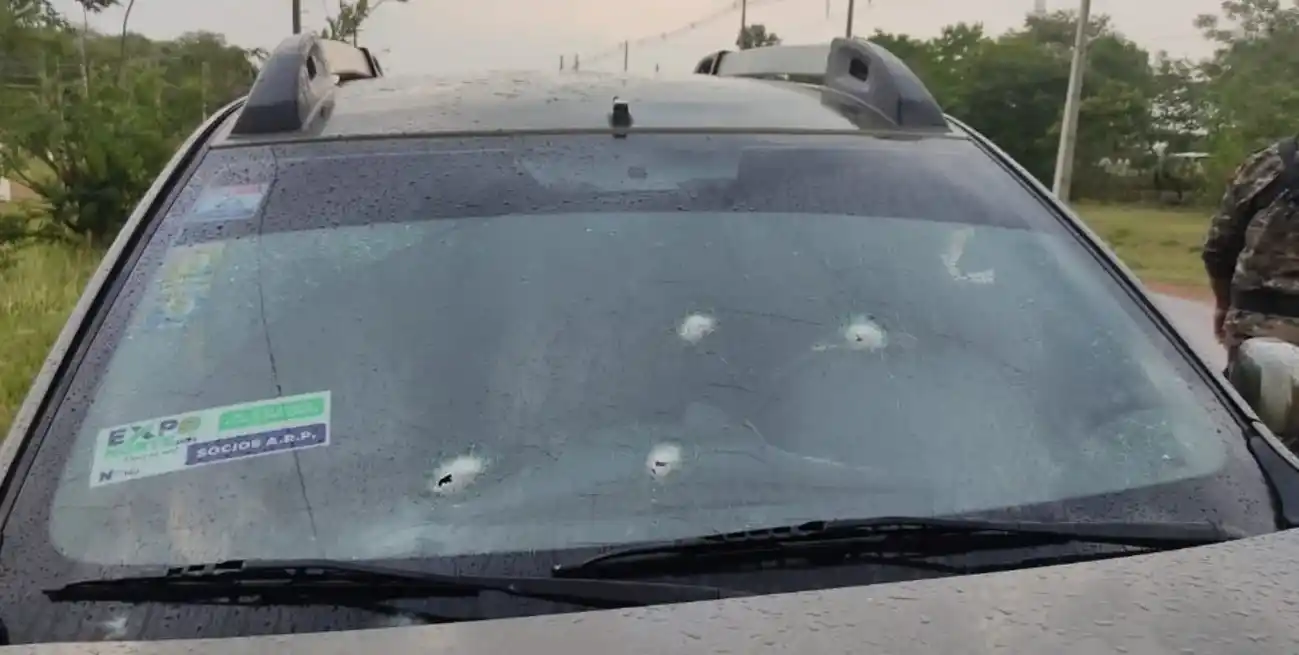 Recibió al menos nueve disparos.