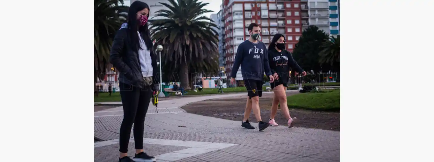 Estudian el nexo epidemiológico de cuatro positivos detectados este viernes