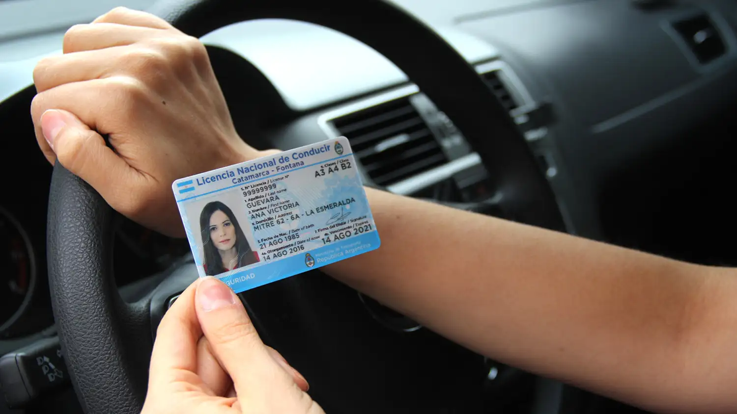 Se pueden retirar las licencias de conducir tramitadas hasta el 13 de marzo