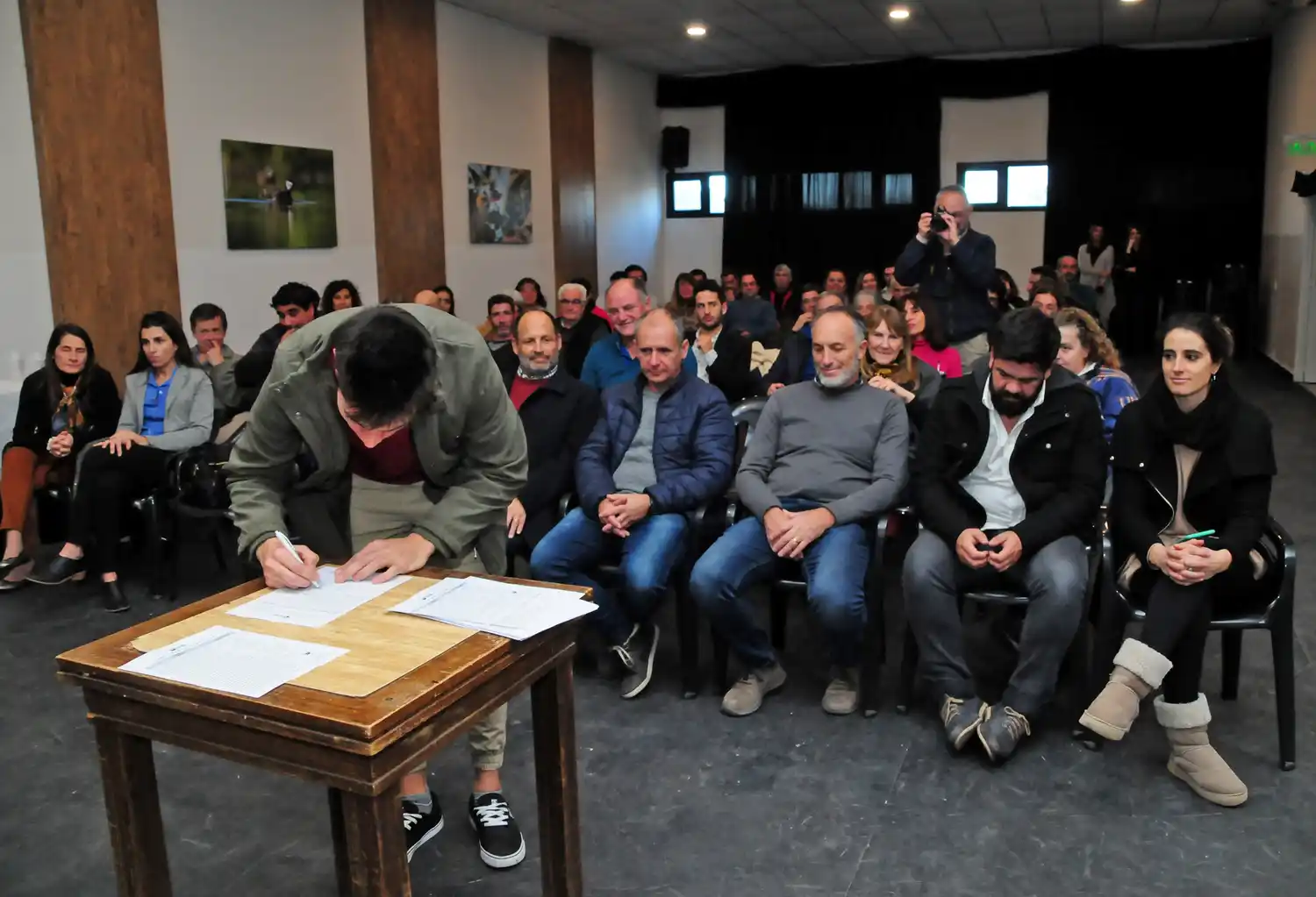 Los fraccionadores certificaron y presentaron el acuerdo por el sello de identidad “Miel de Tandil”