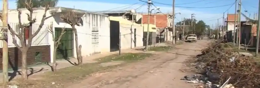 Cuatro muertos y un bebé baleado en un brutal ataque narco en Esteban Echeverría