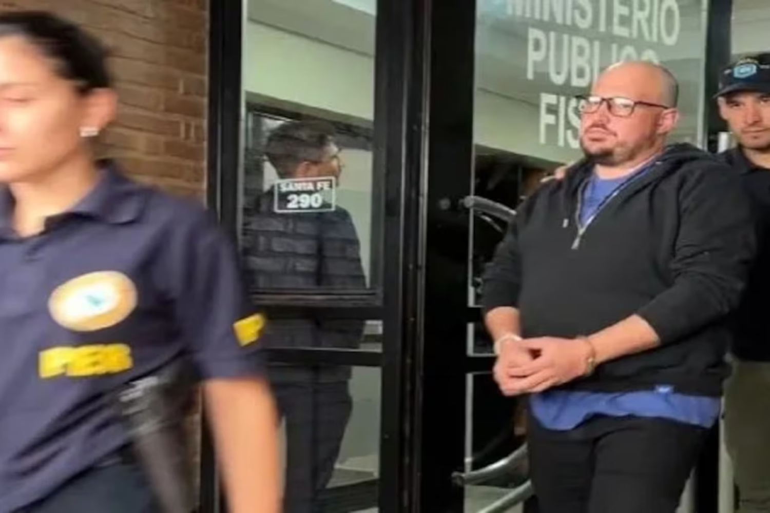 Matías Santa María se entregó dos días después de la orden de captura internacional