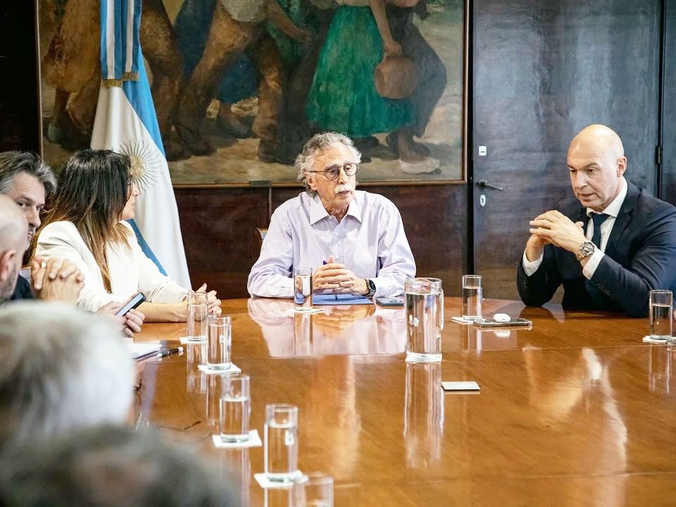 El Ministerio de Salud anunció que no renovará 1.400 contratos de empleados