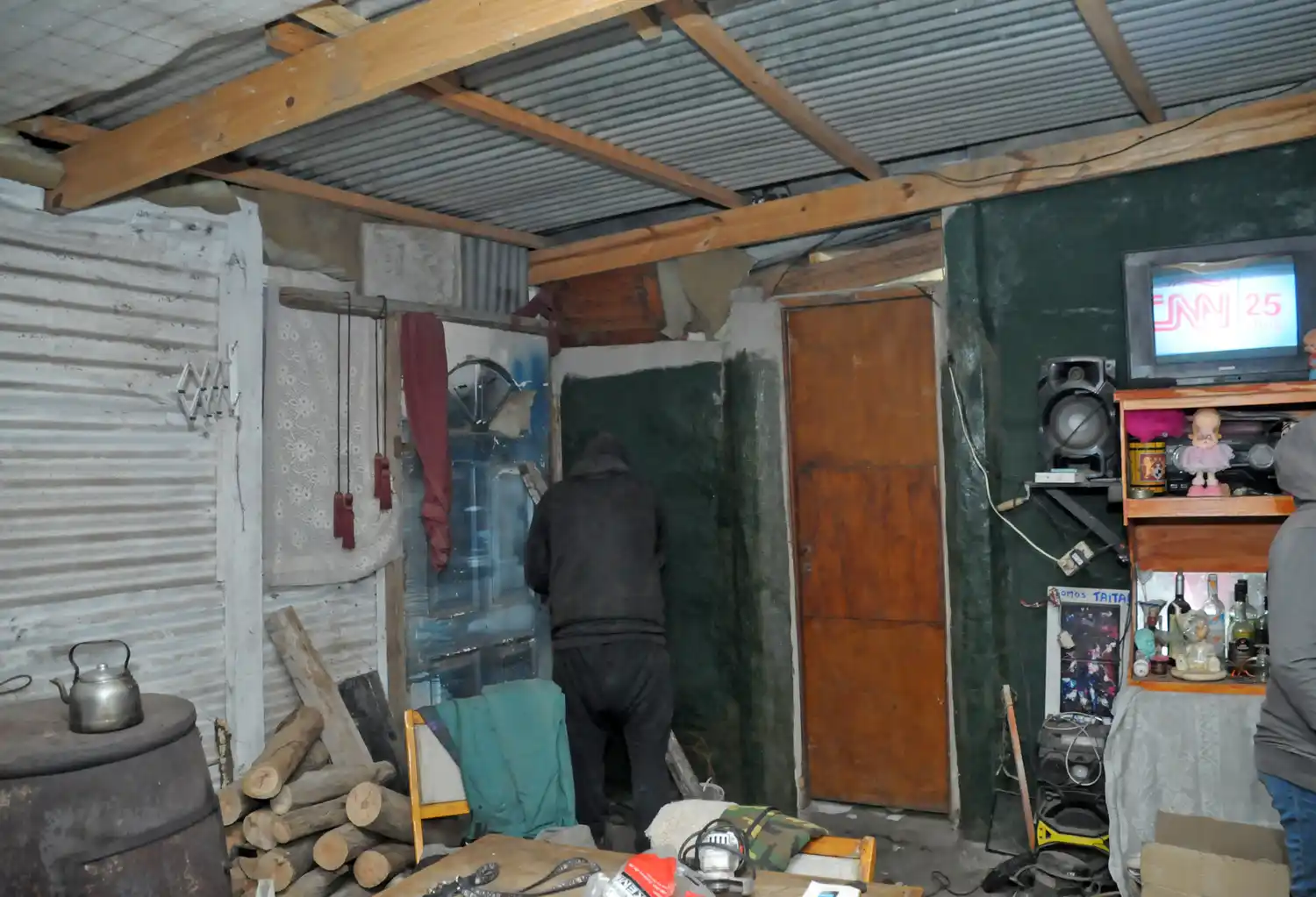 Se voló un techo en Lavalle al 1600 y la familia pide ayuda del Municipio