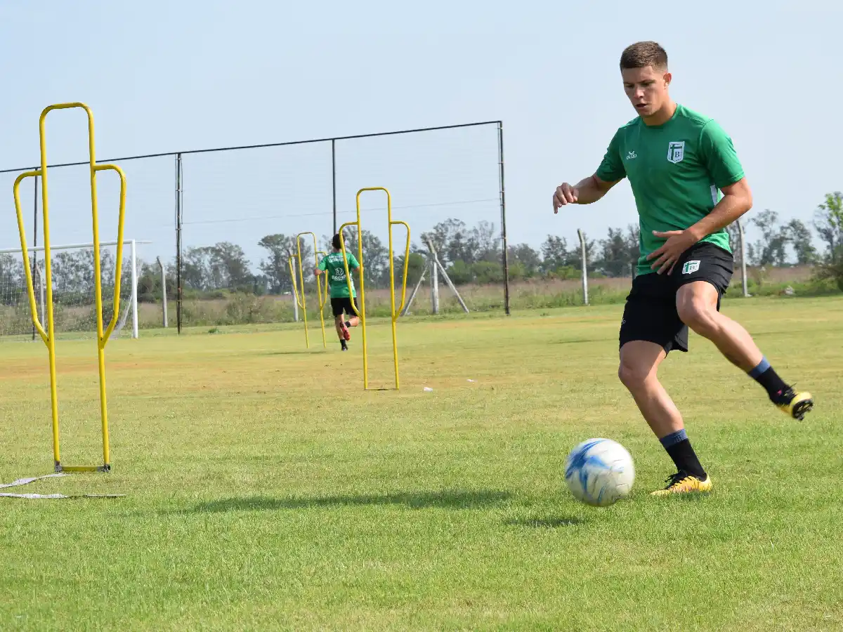 La pelota vuelve a rodar en el “Boero”