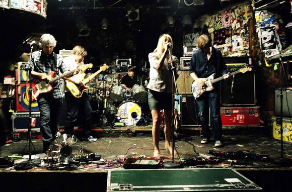 Lee Ranaldo de Sonic Youth dará un show musical y visual en Mar del Plata