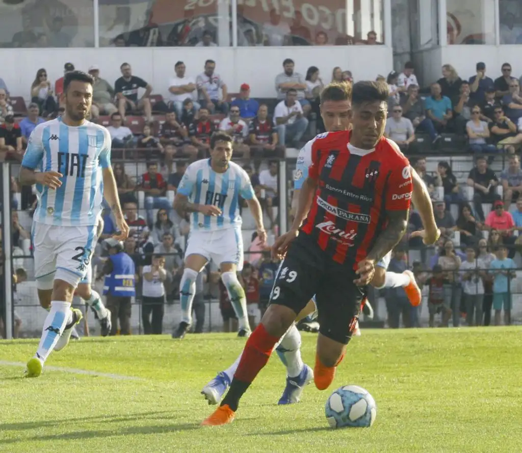 Racing dejó escapar dos puntos en Paraná
