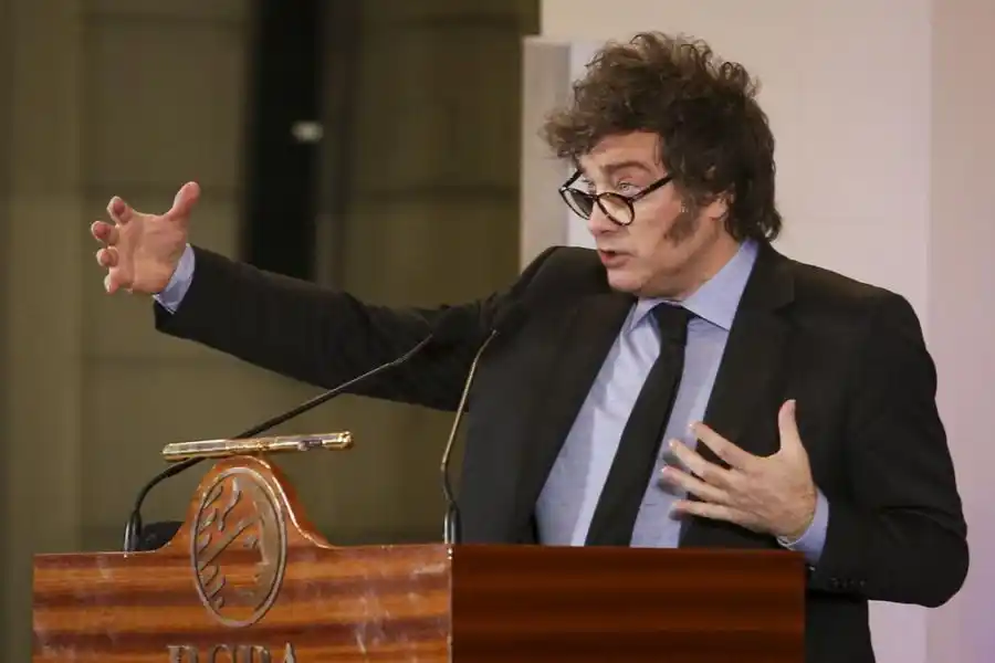 Por tercer mes seguido, subió la confianza en el gobierno de Milei