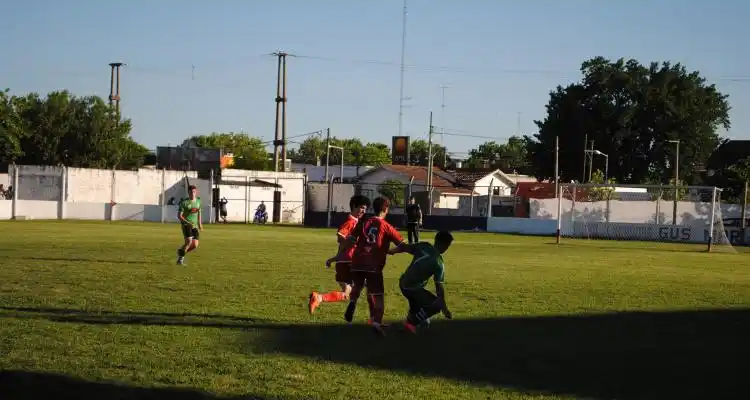 Mitre y La Esperanza empataron por el “Reynaldo Gaitán”