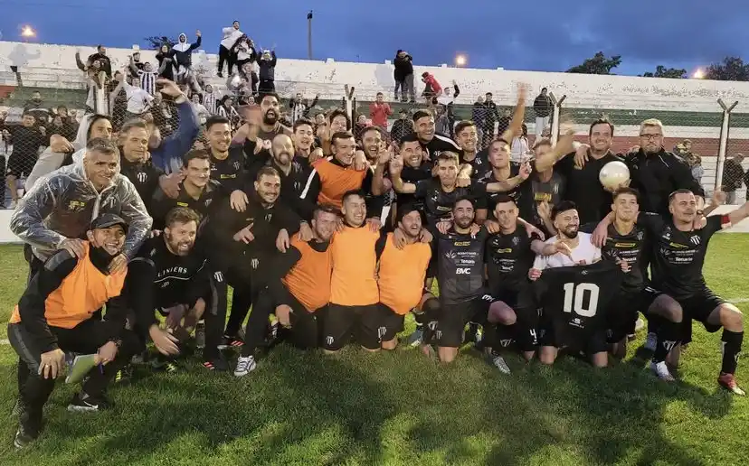 Con el tandilense Nicolás Benavidez, Liniers logró el ascenso al Federal A