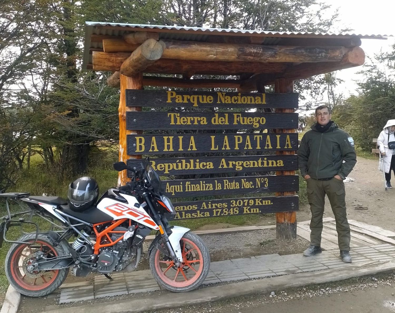 Alejandro Galván, disfrutando de cumplir su sueño por el Sur del país.