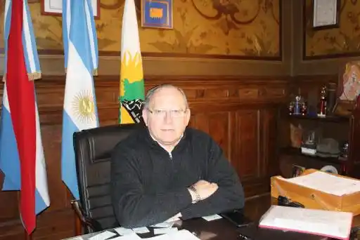 Federico Bogdan: "Quieren sacarnos el Hogar de Niñas de Gualeguay"
