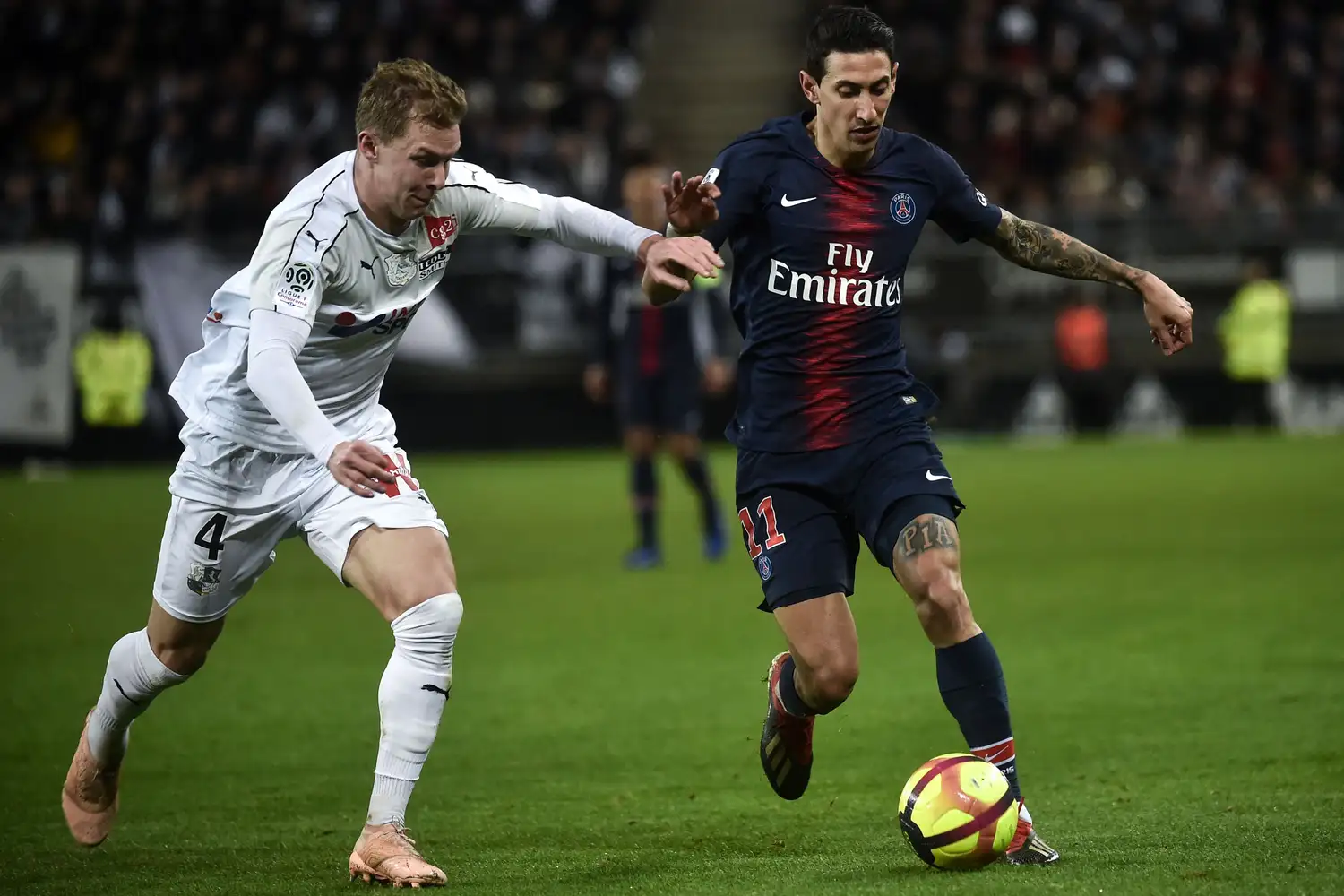 Di María fue titular en  el triunfo del líder PSG