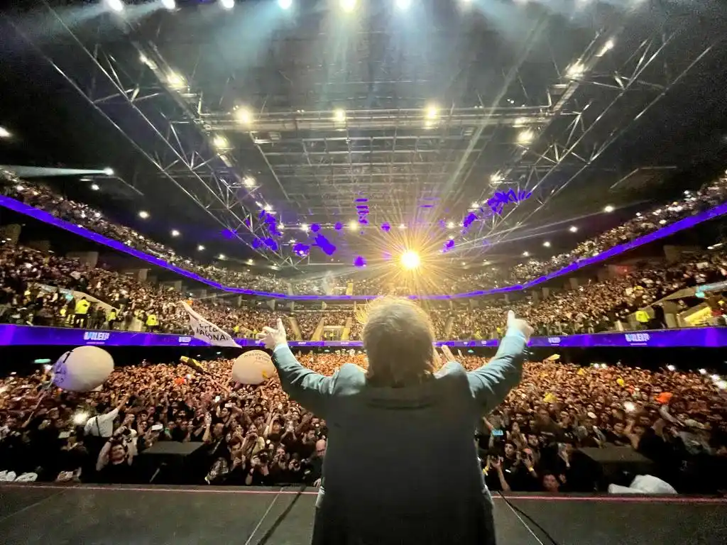 Milei lanza la campaña de LLA en Provincia.