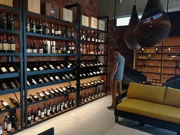 Las ventas minoristas pymes bajaron 0,3% interanual en enero