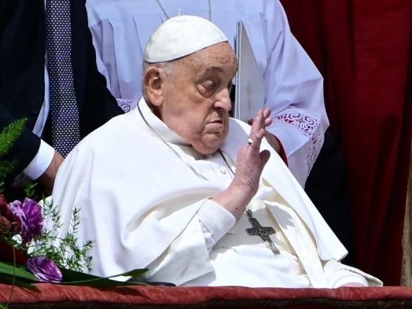 Último día de Francisco en el Domingo de Ramos pidiendo por los más necesitados