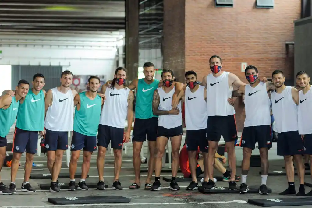 En San Lorenzo, Dabove paró su primer equipo