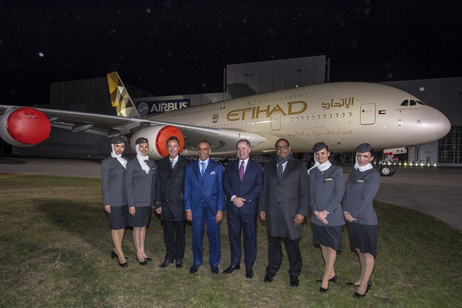 Etihad despide empleados, retira los Airbus A380 y duda sobre los A350