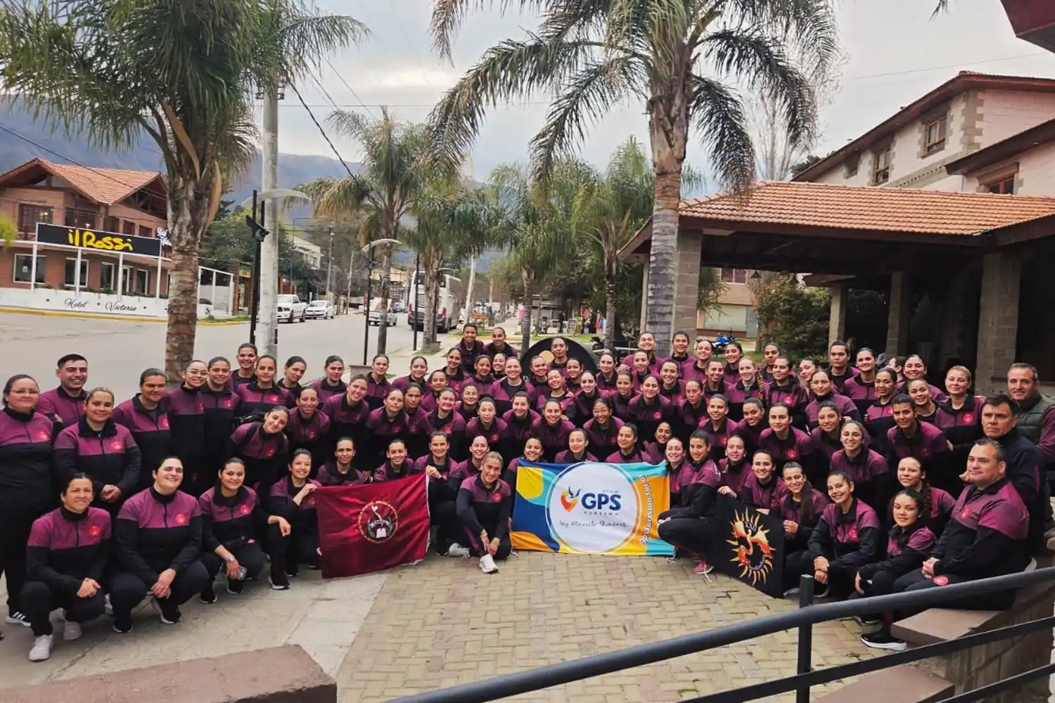Aspirantes a agentes de Policía realizan viaje socio-cultural