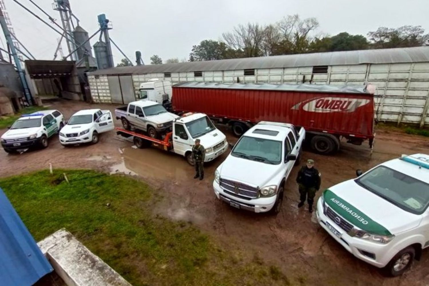 Desbarataron a una organización que “lavaba activos” con la compra de cereales: detuvieron a tres personas