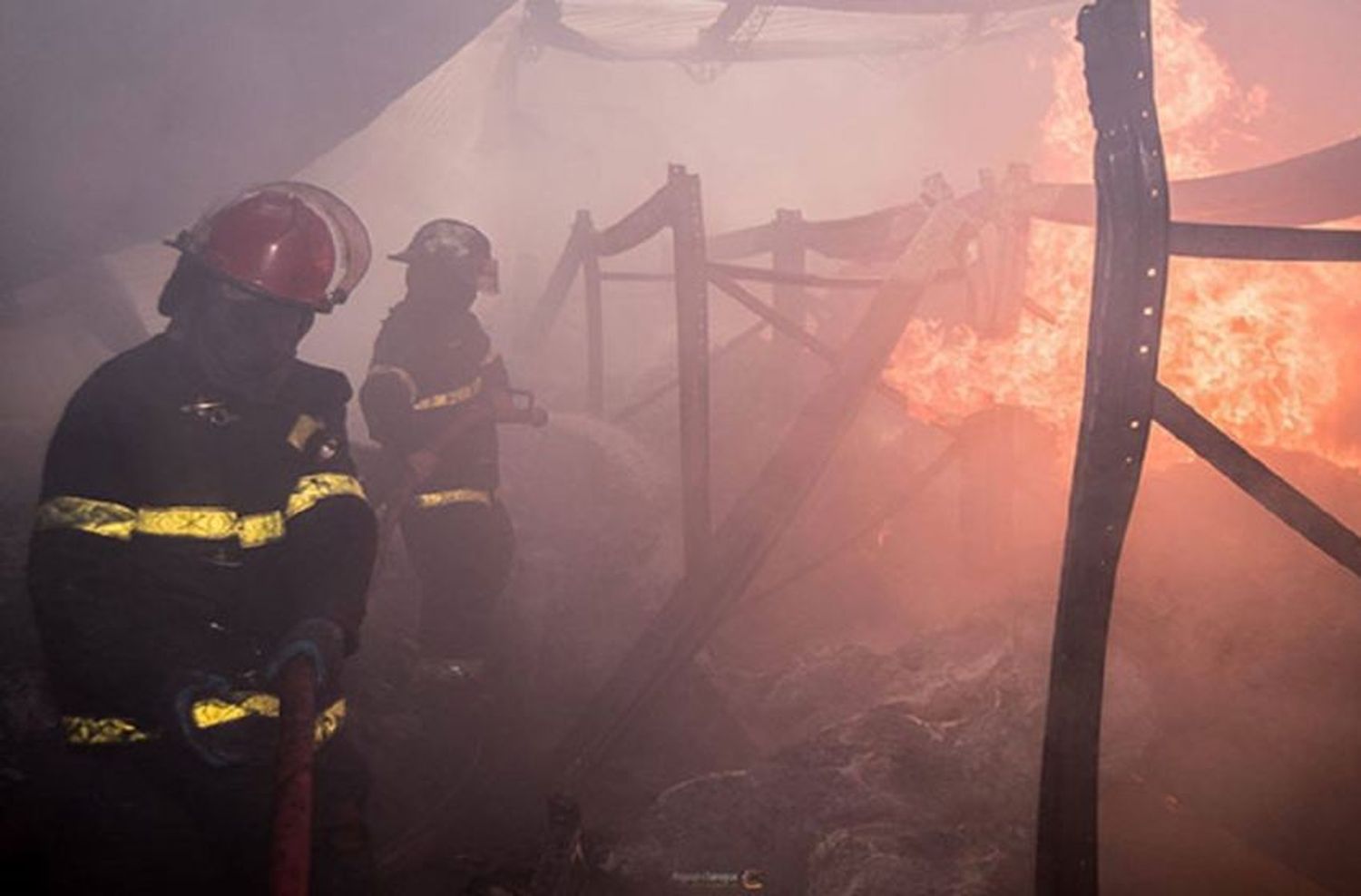 Murió una mujer al sufrir el incendio de su vivienda