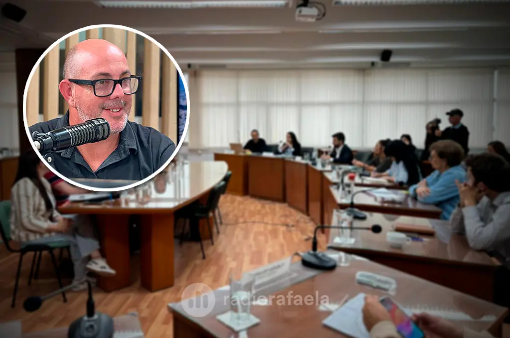 Alejandro Ambort: “El Concejo tiene que ser una fábrica de herramientas para la gestión”