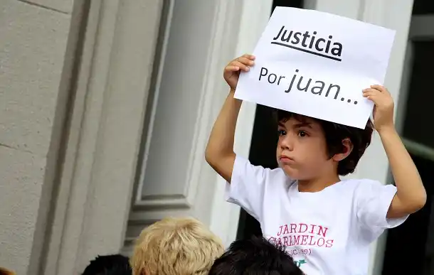 A un mes de la muerte del remisero, vecinos  marchan por Justicia