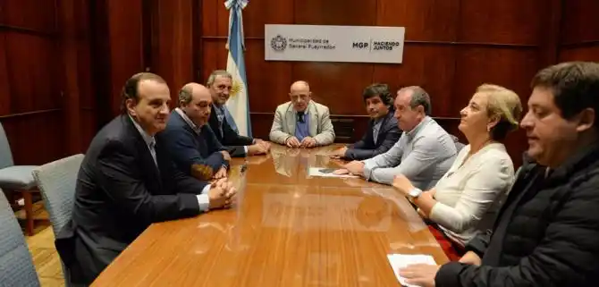 Mar del Plata: Arroyo se reunió con el presidente del Ceamse