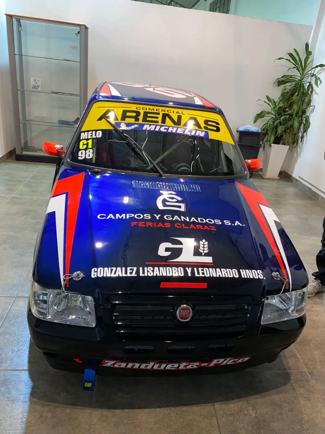 El auto de Melo.