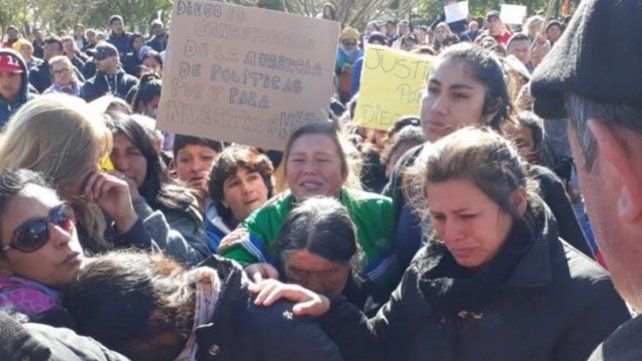 Recreo marchó por el crimen de Diego Román