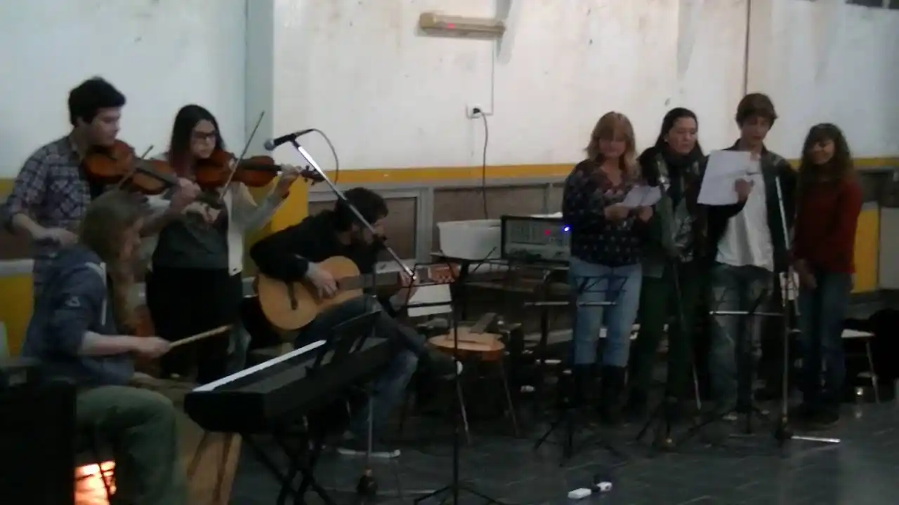 Inscriben en la escuela “Orillas del Quequén”