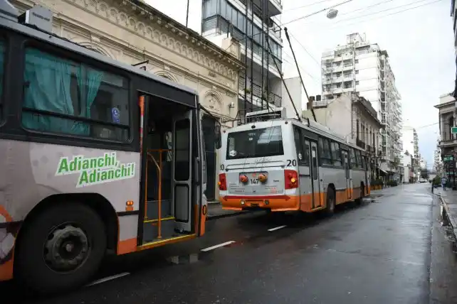 Rehabilitarán los trolebuses para corredores norte y sur