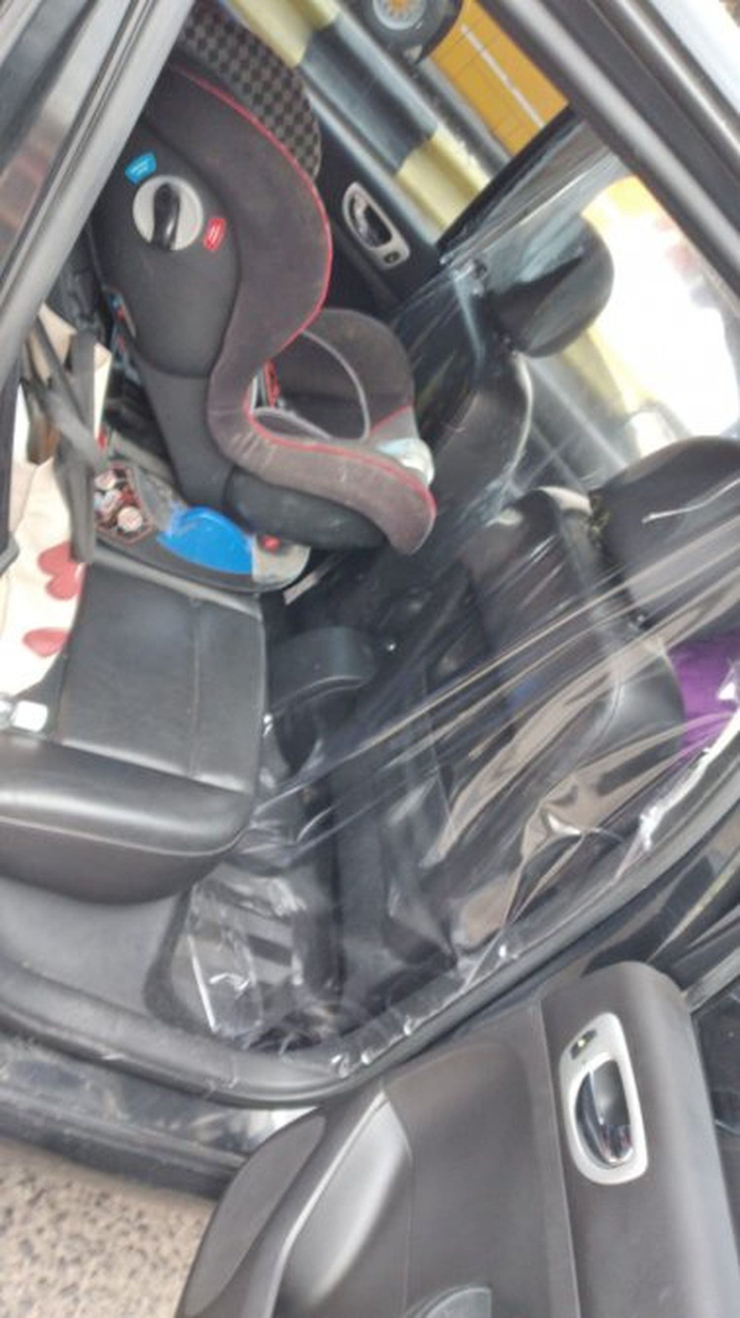 El auto del tío, con la separación preventiva 