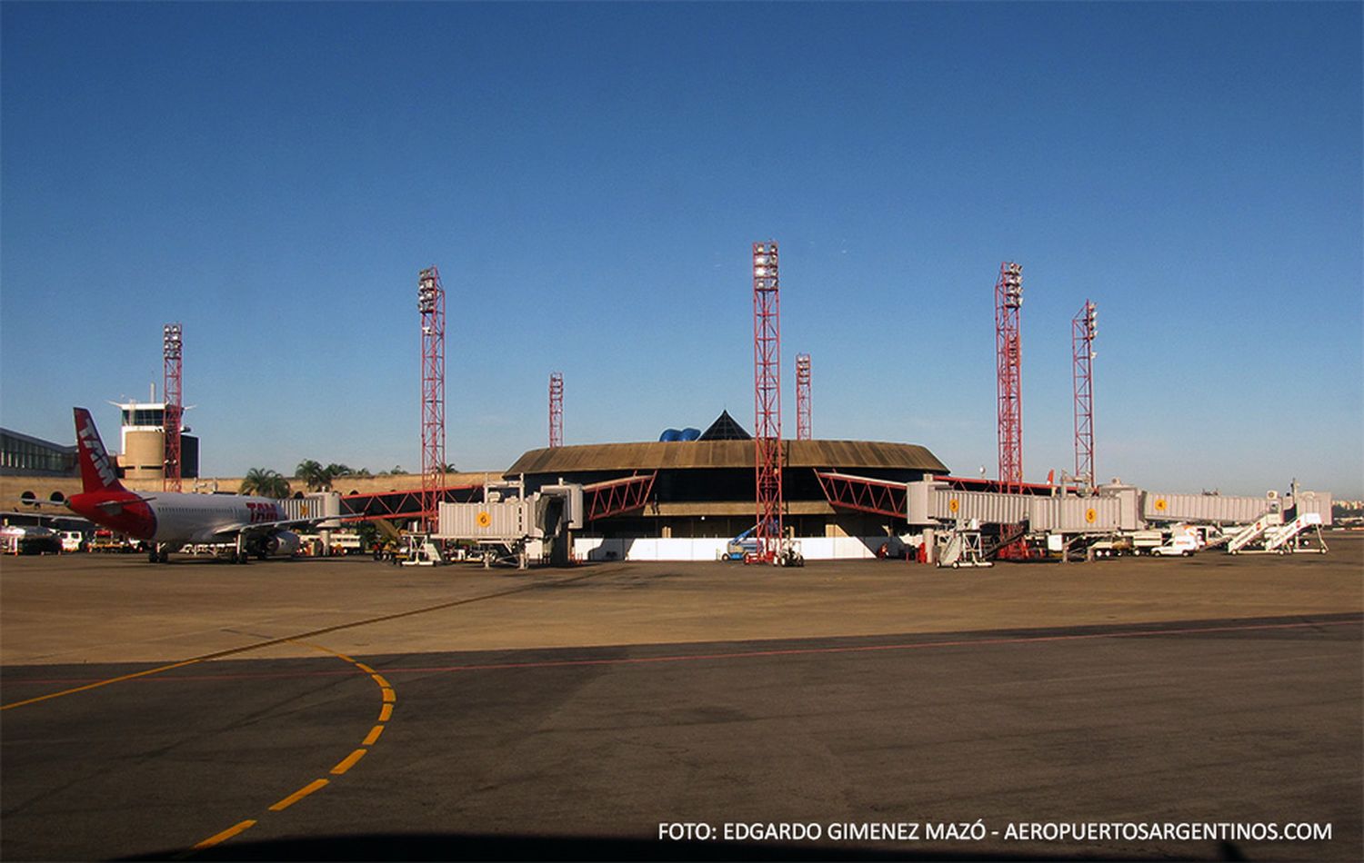 GOL y TAM empezaron a operar vuelos entre Buenos Aires y Brasilia