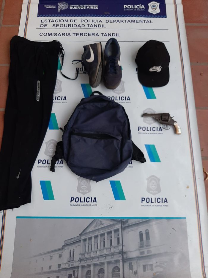 Aprehendieron a un menor tras el asalto en un comercio de Villa Italia