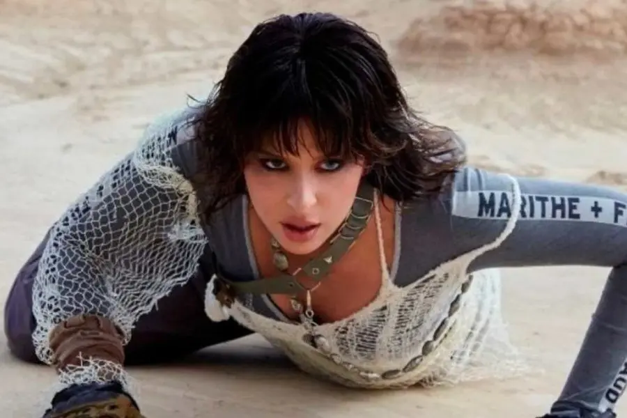 Nathy Peluso presentó su nueva canción para el videojuego "Horizon Forbidden West"