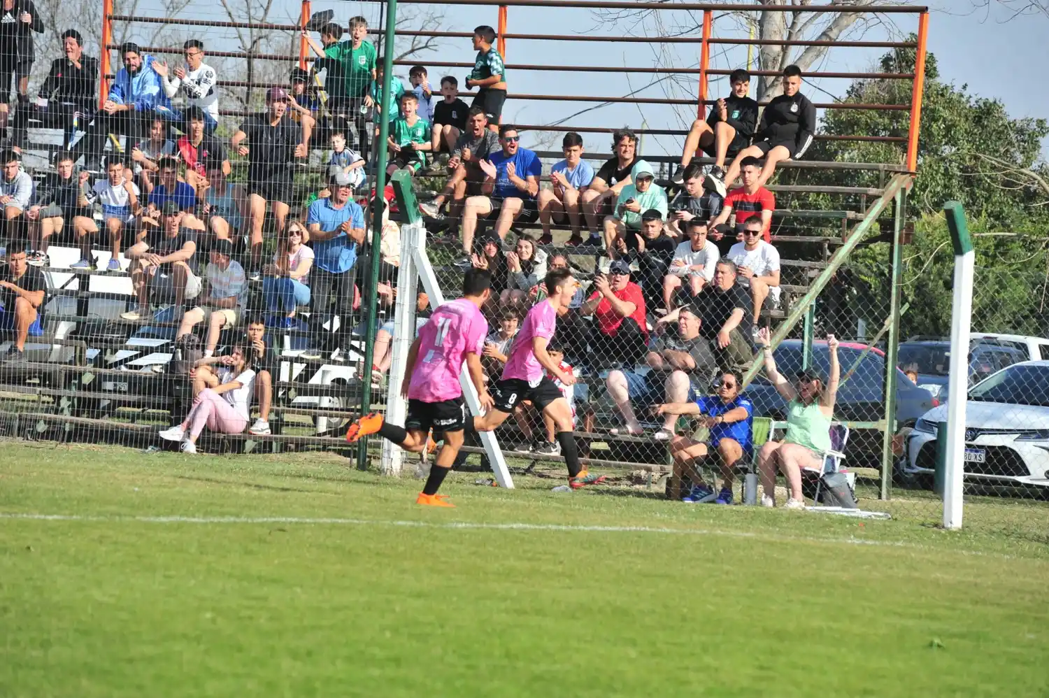El encuentro se disputará en el "Francia ", a partir de las 18.