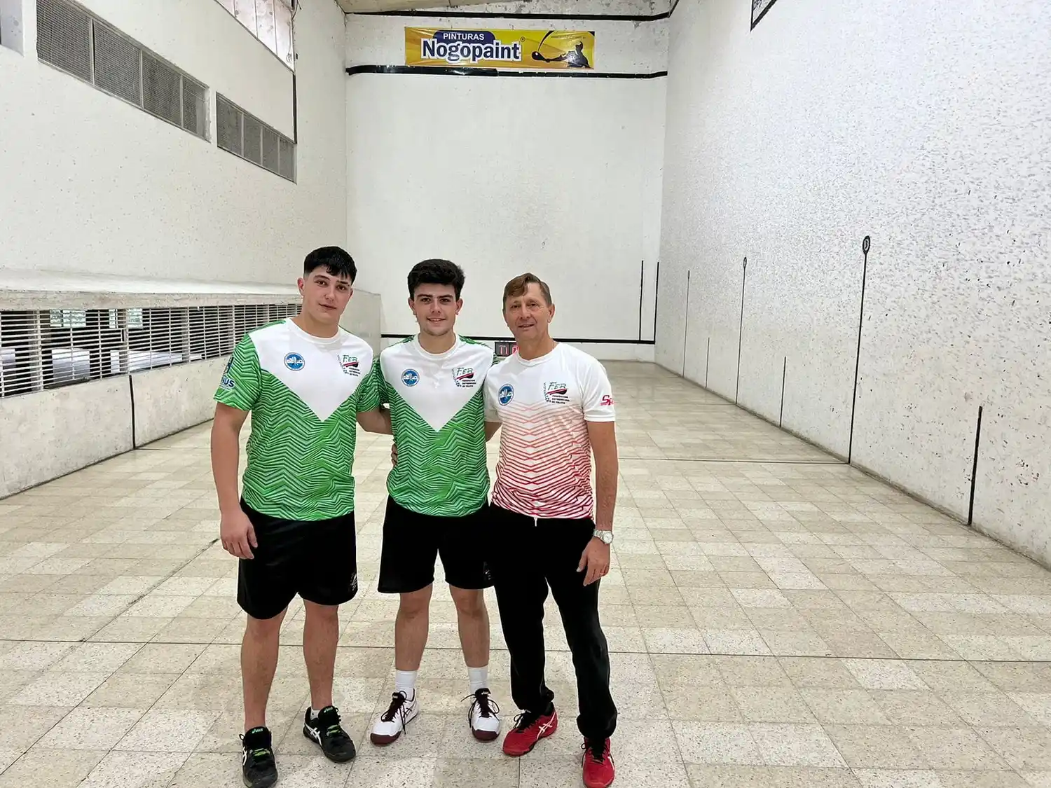 Santino Lesca (centro) integra el Equipo "B" de Entre Ríos que participará del Argentino Sub 22