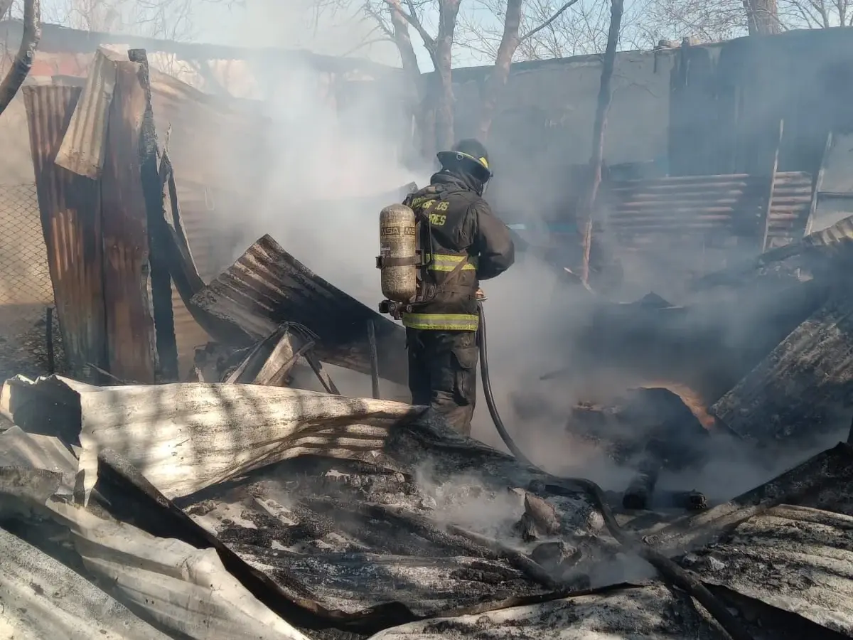 Se incendió una vivienda en la zona sur